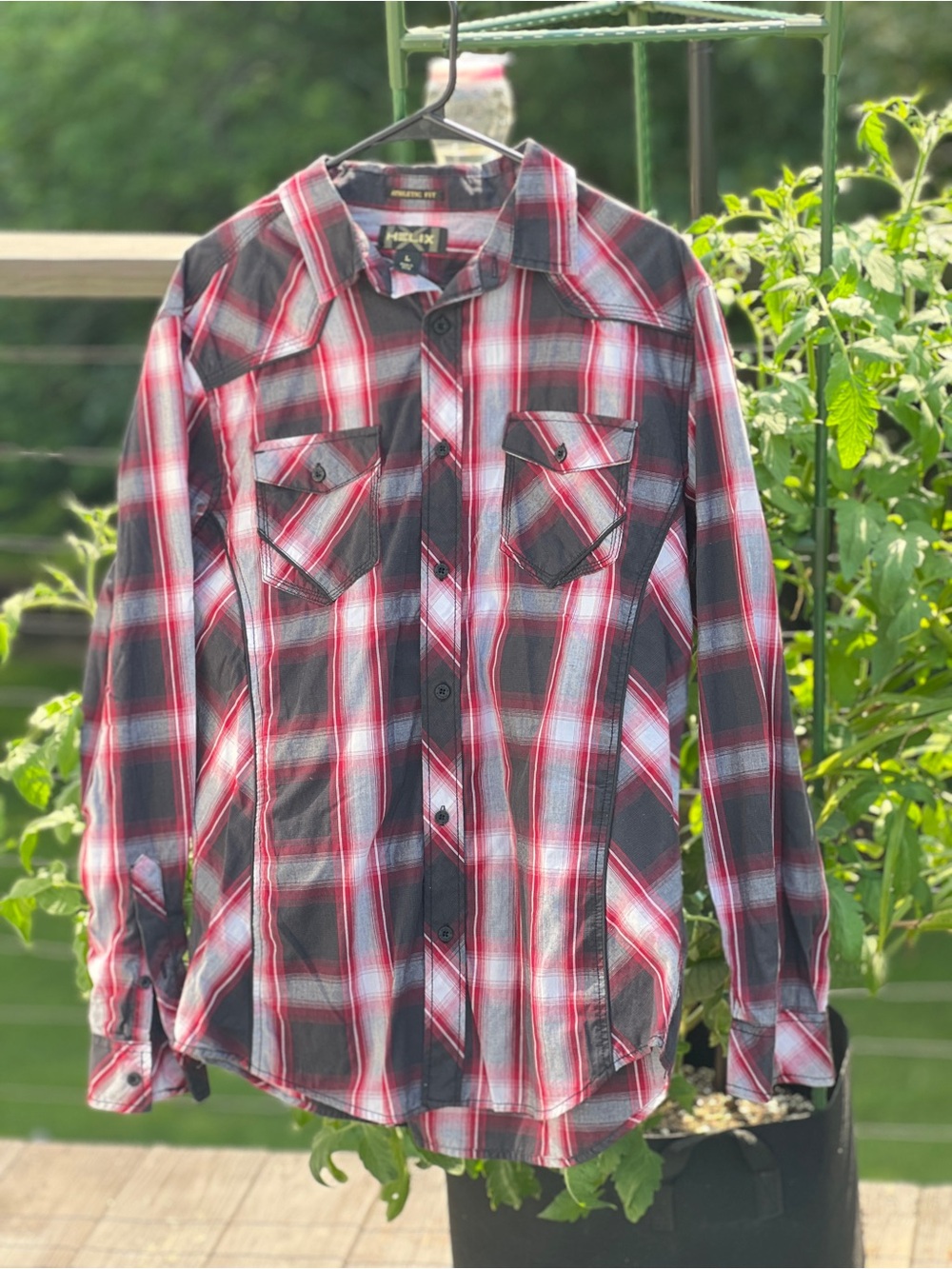 Helix Men’s Western Plaid Button Up Shirt Athletic Fit Size Large